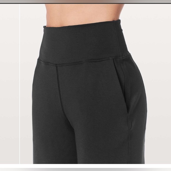 Lululemon Wind Down High Rise Pant size 10 in gray - Picture 2 of 7